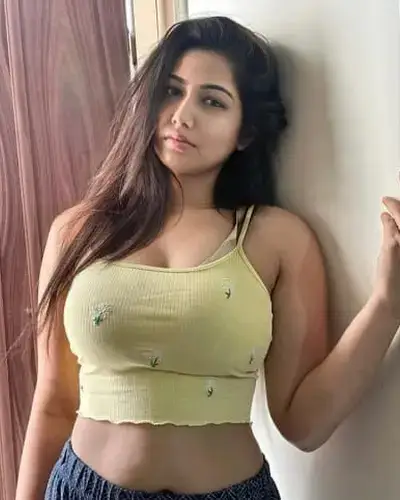 Escorts Adoni